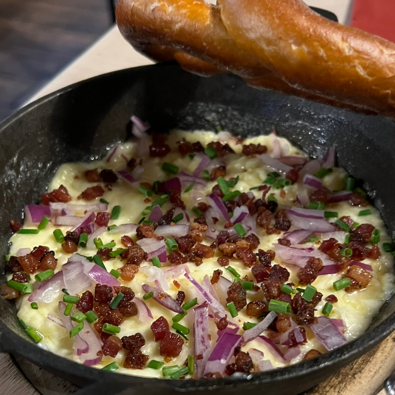 Fondue with bacon